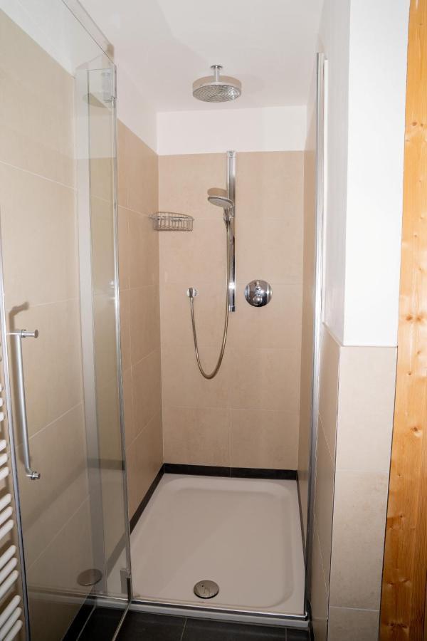 Apartment Jessica Леоганг Екстериор снимка